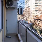 Comfortable 2br Urban Getaway In Center By Flat Mаnager Appartement