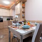 Comfortable 2br Urban Getaway In Center By Flat Mаnager Appartement Plovdiv